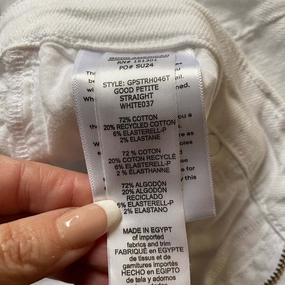 Good American White Straight Leg Jeans Sleek Design - Picture 4 of 7